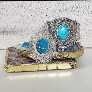 Bracelet and earing set